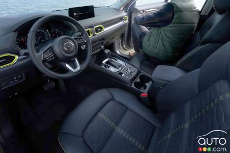 Mazda CX-5 2022, intérieur
